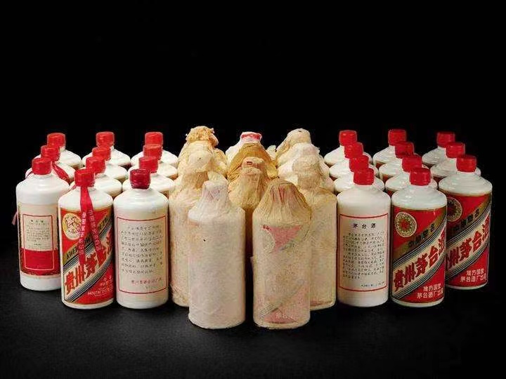 鄄城日照岚山回收酒价格哪里回收(附近上门回收茅台酒）?